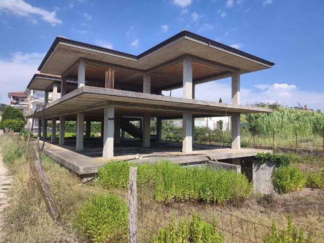 Villa Indipendente in vendita a Minturno, Lazio