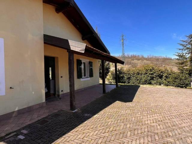 Villa Indipendente in vendita a Mioglia, Liguria