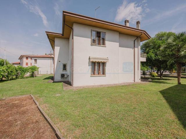 Villa Indipendente in vendita a Casana, Mira