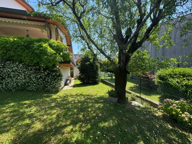 Villa Indipendente in vendita a Mira Taglio, Veneto