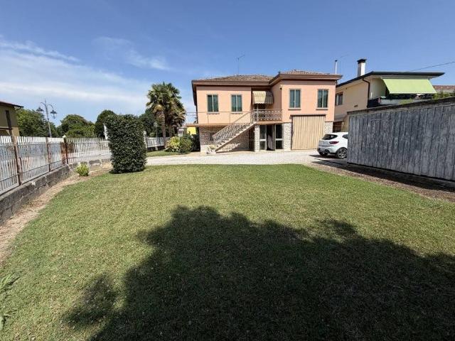 Villa Indipendente in vendita a Oriago, Veneto