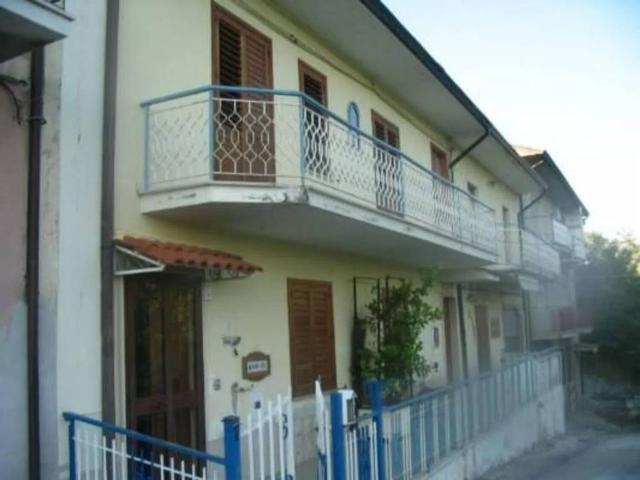 Villa Indipendente in vendita a Mirabella Eclano, Campania