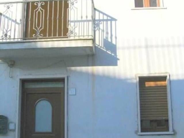 Villa Indipendente in vendita a Mirabella Eclano, Campania