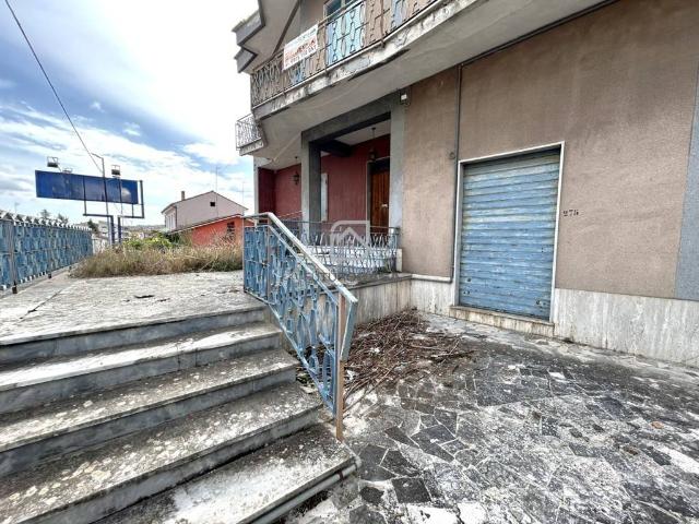 Villa Indipendente in vendita a Passo di Mirabella Ovest, Mirabella Eclano