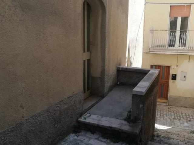 Villa Indipendente in vendita a Mirabello Sannitico, Molise