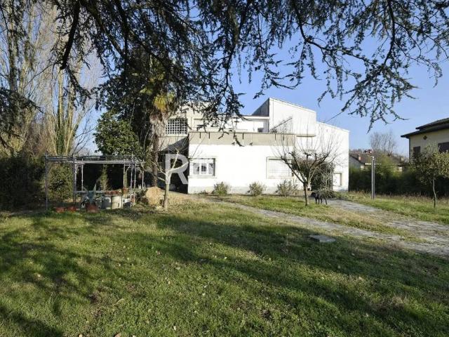 Villa Indipendente in vendita a Miradolo Terme, Lombardia