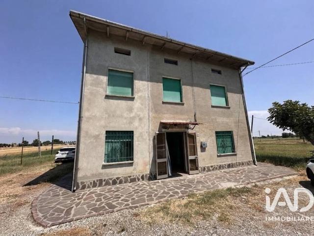 Villa Indipendente in vendita a Unione Comuni Modenesi Area Nord, Mirandola