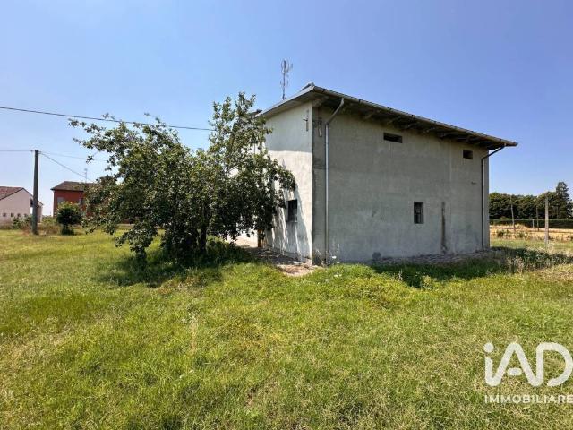 Villa Indipendente in vendita a Unione Comuni Modenesi Area Nord, Mirandola
