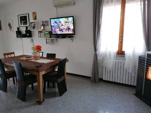 Villa Indipendente in vendita a Unione Comuni Modenesi Area Nord, Mirandola