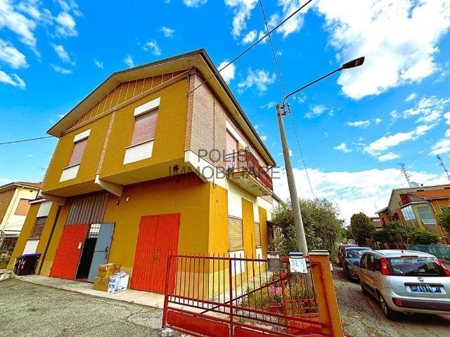 Villa Indipendente in vendita a Unione Comuni Modenesi Area Nord, Mirandola