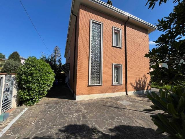 Villa Indipendente in vendita a Unione Comuni Modenesi Area Nord, Mirandola
