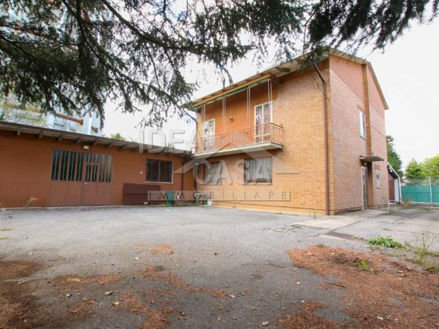 Villa Indipendente in vendita a Unione Comuni Modenesi Area Nord, Mirandola