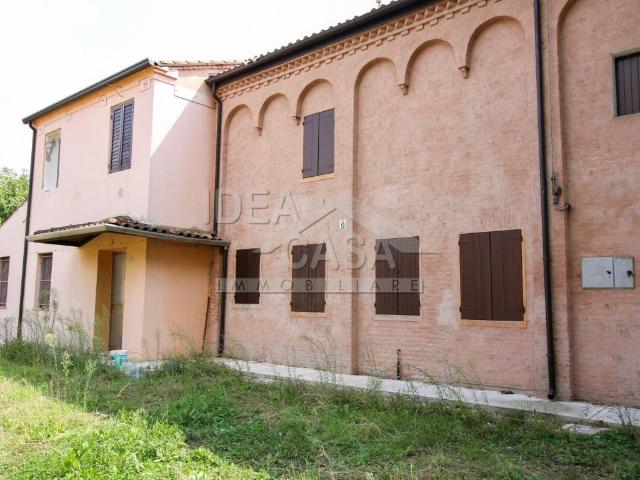 Villa Indipendente in vendita a Unione Comuni Modenesi Area Nord, Mirandola