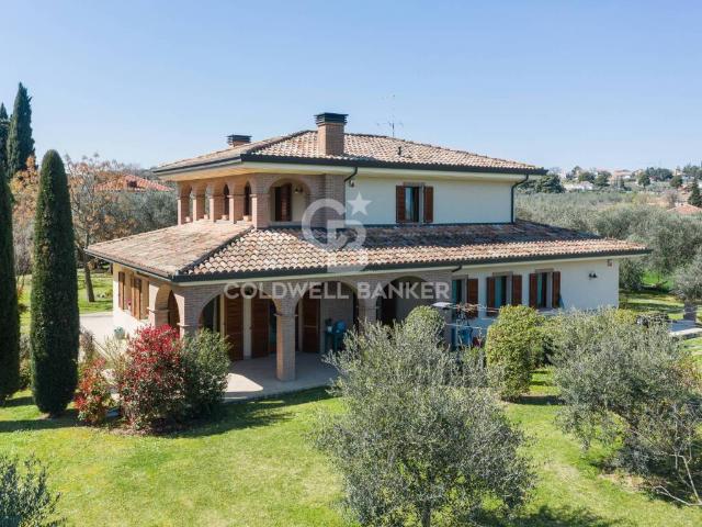 Villa Indipendente in vendita a Cella, Misano Adriatico