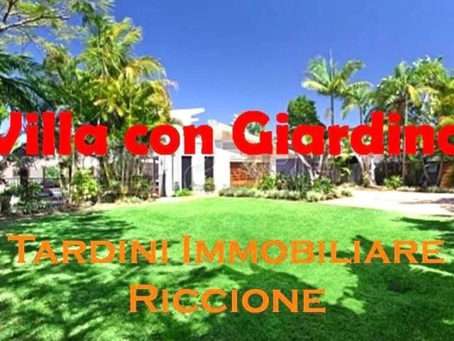 Villa Indipendente in vendita a Camilluccia, Misano Adriatico