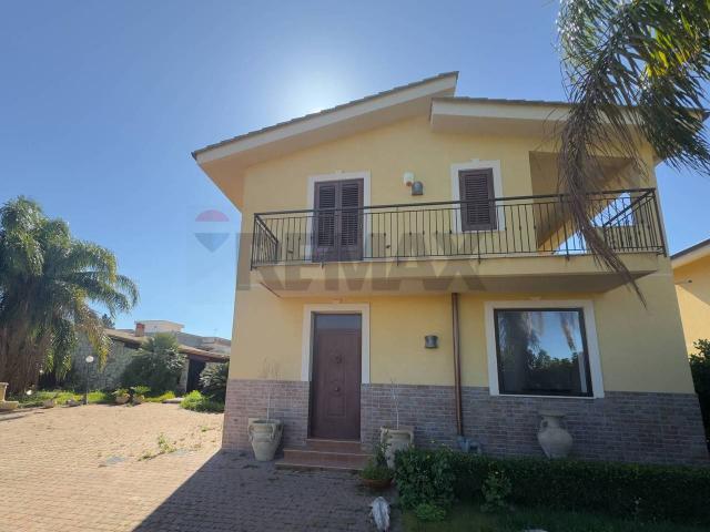Villa Indipendente in vendita a Misilmeri, Sicilia
