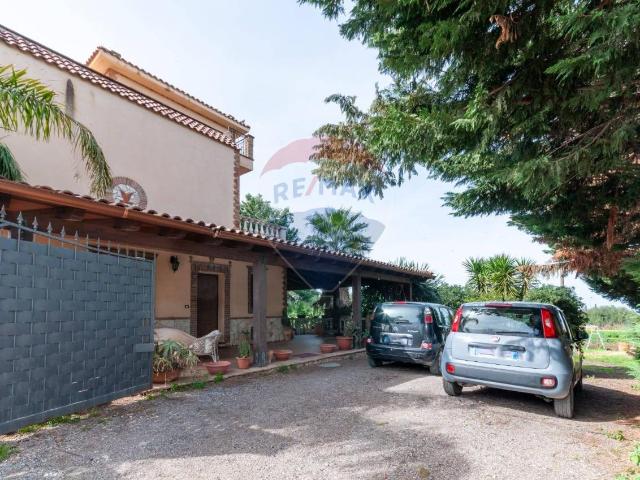 Villa Indipendente in vendita a Ficarazzi, Sicilia