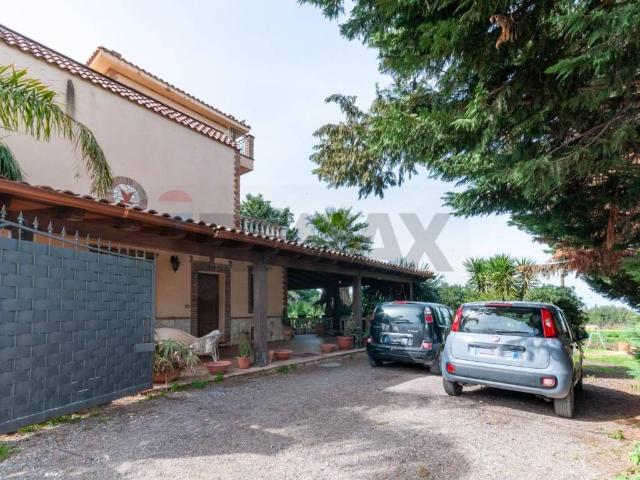 Villa Indipendente in vendita a Ficarazzi, Sicilia