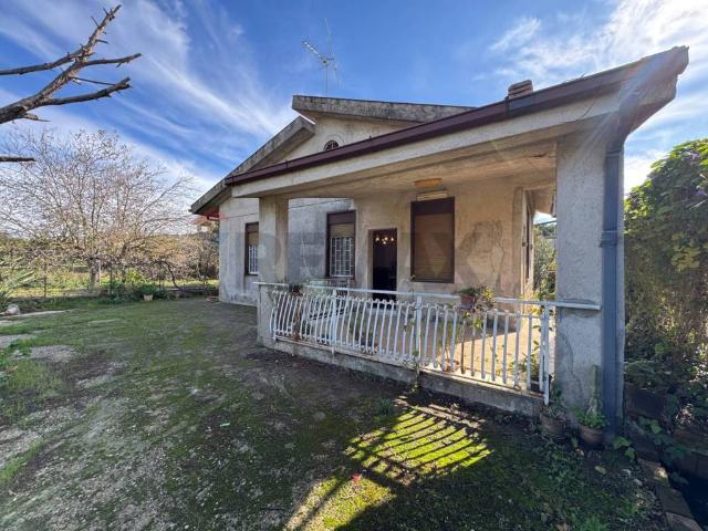 Villa Indipendente in vendita a Misilmeri, Sicilia