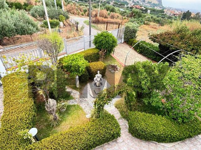 Villa Indipendente in vendita a Misilmeri, Sicilia