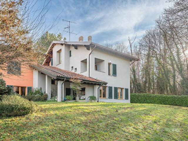 Villa Indipendente in vendita a Missaglia, Lombardia