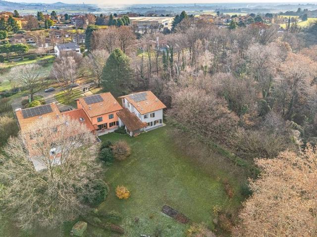 Villa Indipendente in vendita a Missaglia, Lombardia