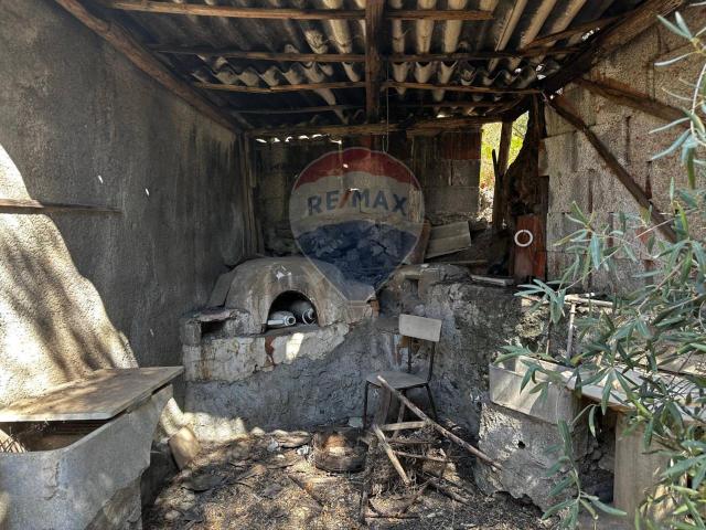 Rustico in vendita a Camporotondo Etneo, Sicilia