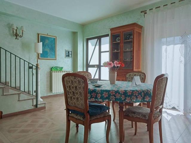 Villa Indipendente in vendita a Lineri, Misterbianco
