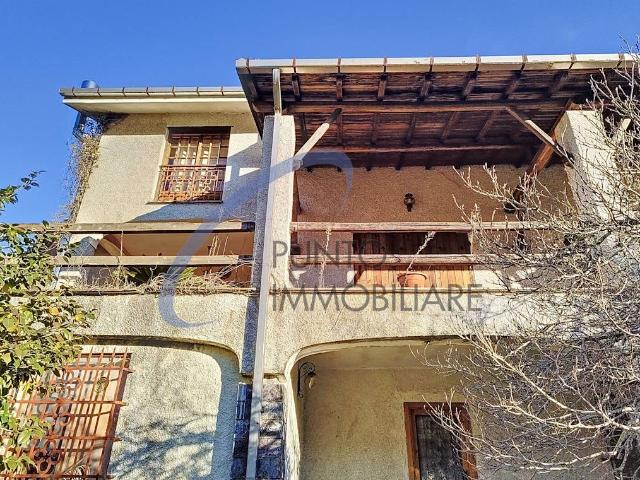 Villa Indipendente in vendita a Moconesi, Cicagna