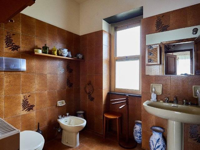 Villa Indipendente in vendita a Moconesi, Ferrada