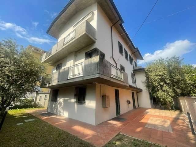 Villa Indipendente in vendita a Modena, Sant'Agnese