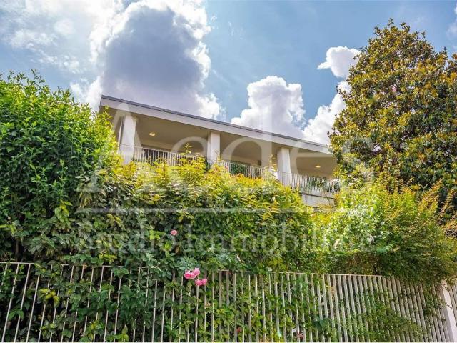 Villa Indipendente in vendita a Modena, Sant'Agnese