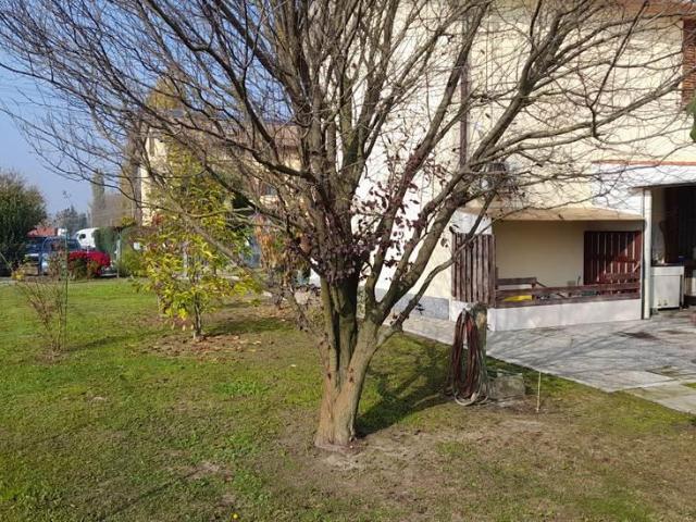 Villa Indipendente in vendita a Crocetta-San Lazzaro-Modena Est, Modena