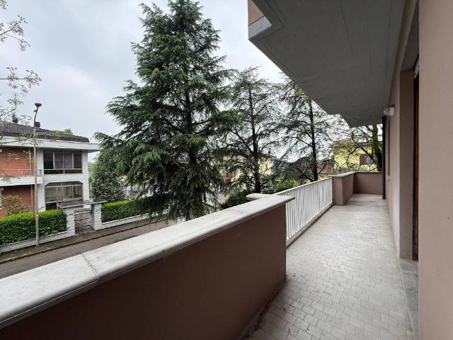 Villa Indipendente in vendita a Tre Olmi, Modena