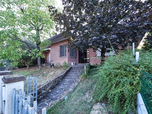 Villa Indipendente in vendita a Buon Pastore-Sant'Agnese-San Damaso, Modena