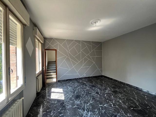Villa Indipendente in vendita a Buon Pastore-Sant'Agnese-San Damaso, Modena