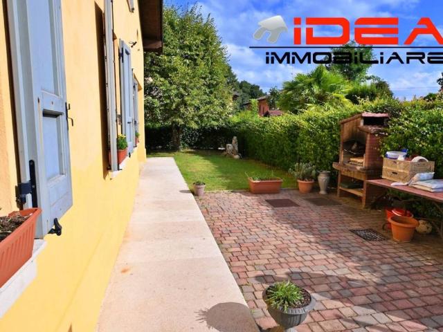 Villa Indipendente in vendita a Crocetta-San Lazzaro-Modena Est, Modena
