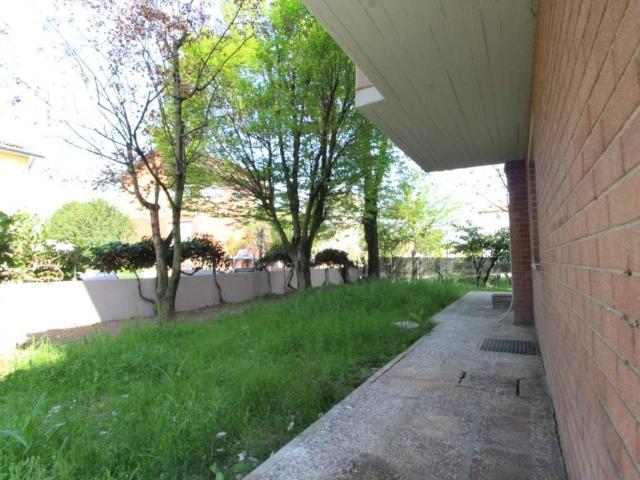 Villa Indipendente in vendita a Tre Olmi, Modena
