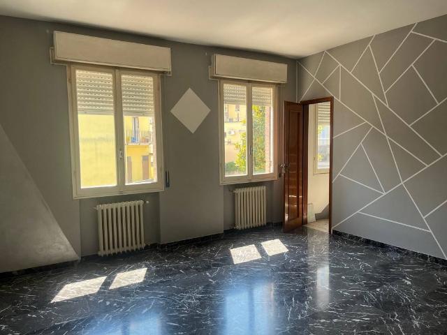 Villa Indipendente in vendita a Modena, Rosselli