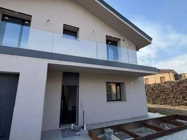Villa Indipendente in vendita a Crocetta-San Lazzaro-Modena Est, Modena