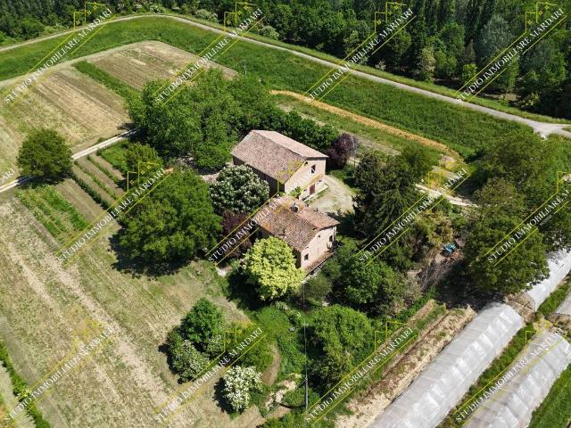 Villa Indipendente in vendita a Buon Pastore-Sant'Agnese-San Damaso, Modena