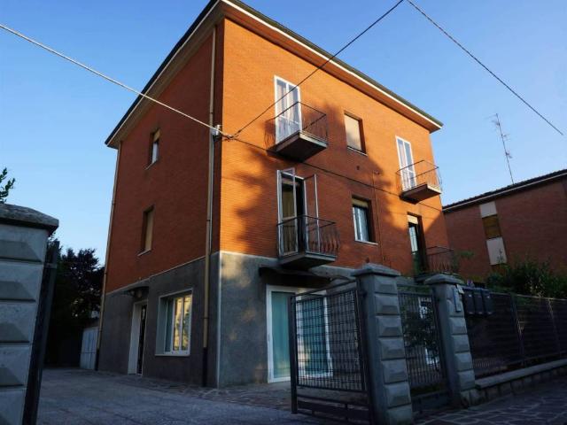 Villa Indipendente in vendita a Modena, Punta