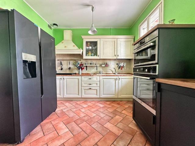 Villa Indipendente in vendita a Modena, Marzaglia Nuova