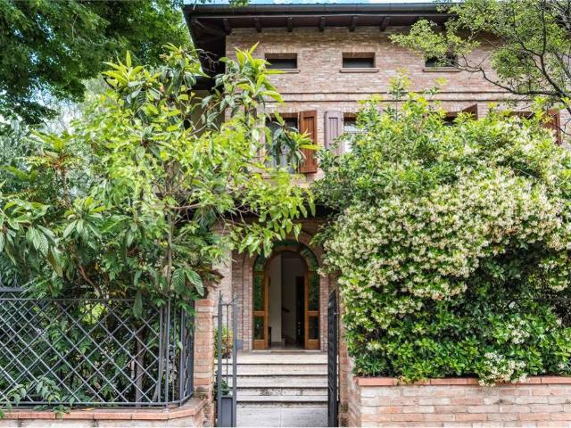 Villa Indipendente in vendita a Crocetta-San Lazzaro-Modena Est, Modena