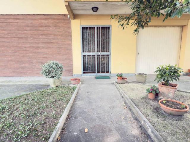 Villa Indipendente in vendita a Crocetta-San Lazzaro-Modena Est, Modena