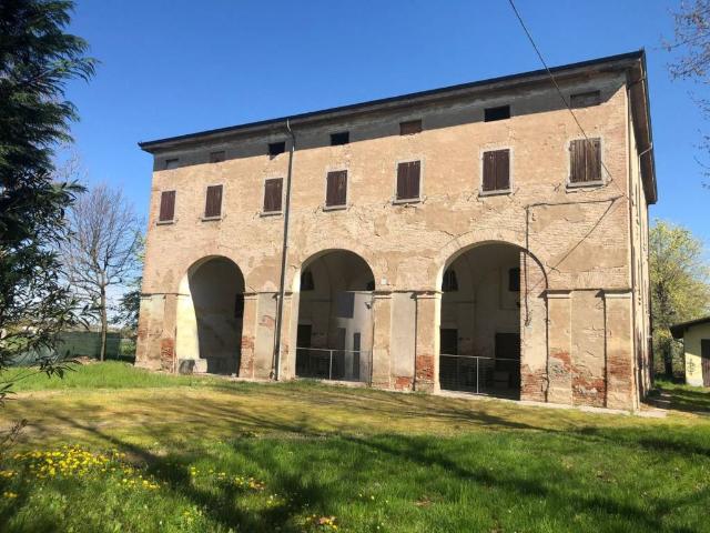 Villa Indipendente in vendita a Saliceto Panaro, Modena