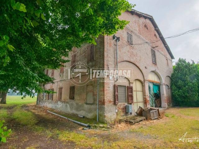 Villa Indipendente in vendita a Modena, Ganaceto