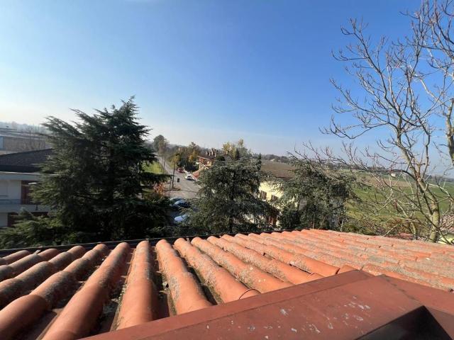 Villa Indipendente in vendita a Tre Olmi, Modena