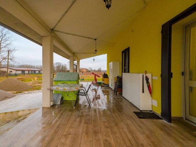 Villa Indipendente in vendita a Villanova, Modena