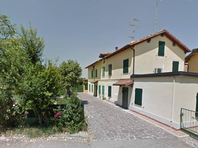Villa Indipendente in vendita a Modena, Albareto